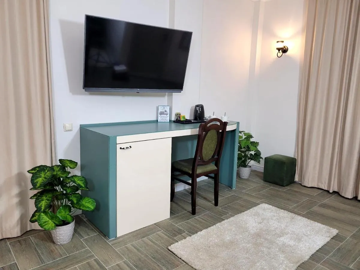 River Boutique Hotel 바투미